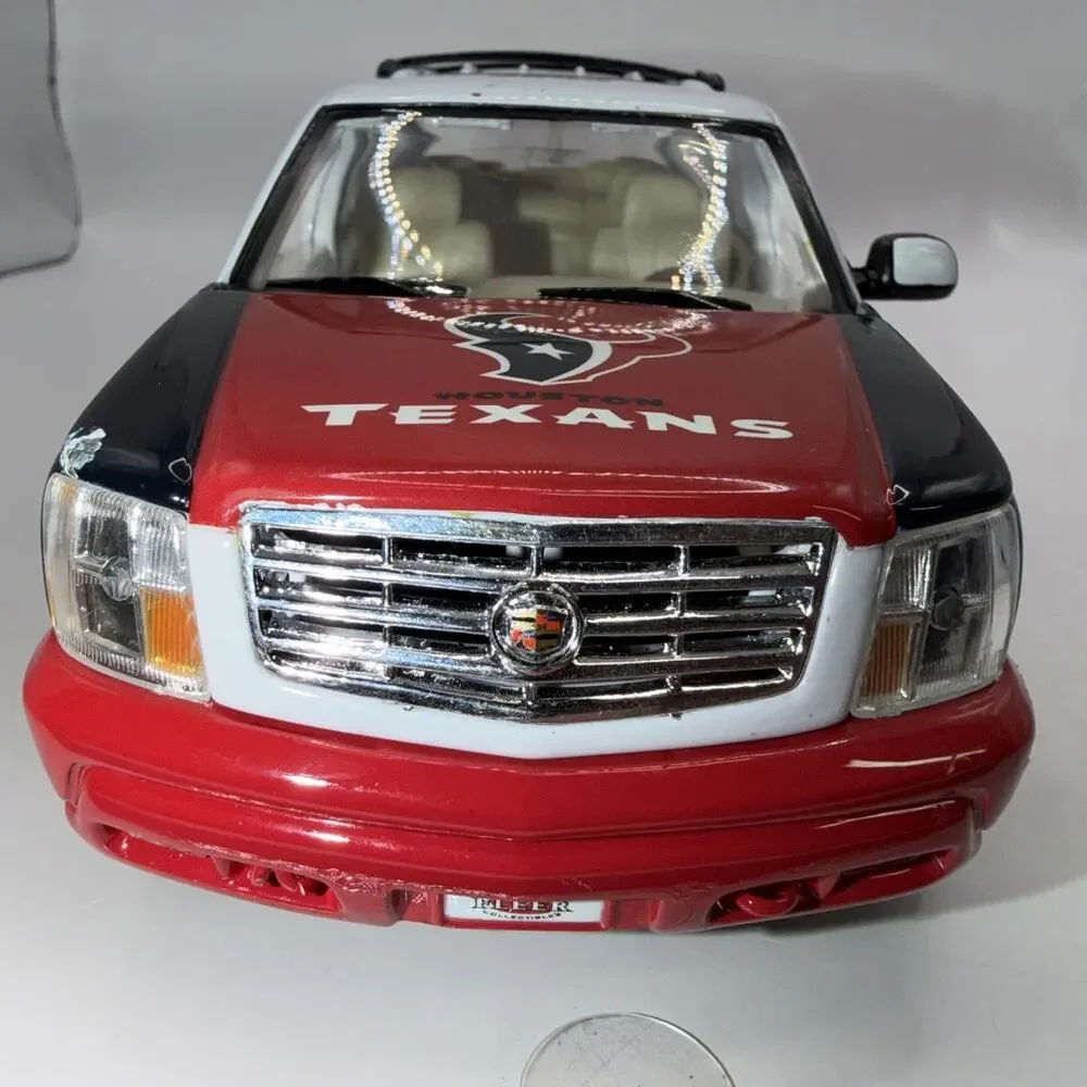 Houston Texans 2002 SUV Fleer Collectible